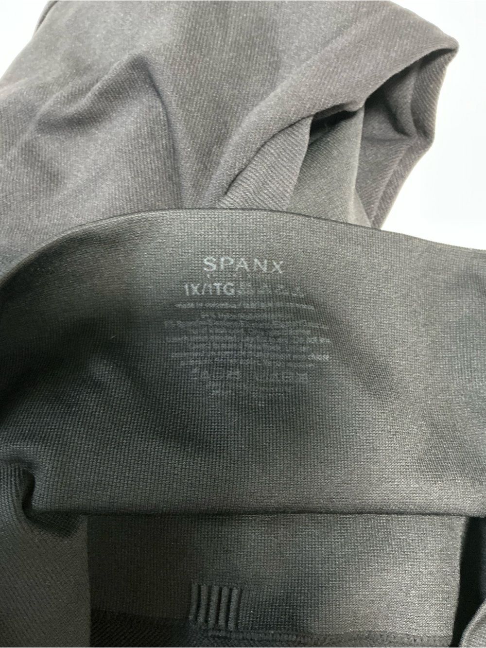 SPANX Women's Black Leggings - High Waist Sculpting size XL